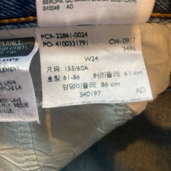 Levi's Wedgie Icon Fit Jeans Distressed Partner In Crime High Rise 22861-0024 24 - Picture 11 of 14